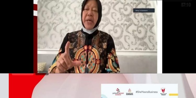 Risma Luncurkan Buku “Best of 99 SME” bagi Wirausahawan Indonesia