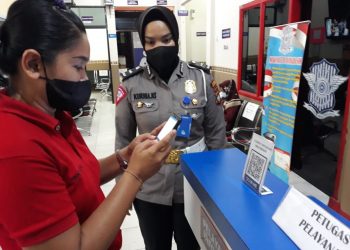 Apakah Puas dengan Pelayanan Satpqs SIM Polres Tanjungpinang? Yuk Scan Barcode-nya