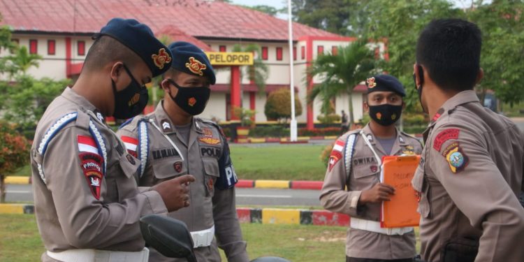 Disiplin yang Tinggi, Provos Satbrimobda Polda Kepri Gelar Operasi Penegakan Ketertiban dan Disiplin