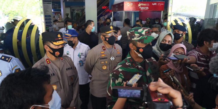Kapolda Kepri Tinjau Langsung Tempat Karantina Pekerja Migran Indonesia di Kota Batam