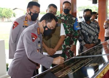 Kapolri Resmikan Lapangan Bhara Daksa dan Fasilitas Penting di Polda NTB