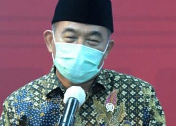 Menko PMK: Ibadah Salat Tarawih dan Id Dilakukan dengan Prokes Sangat Ketat
