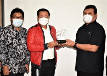 Pastikan Kesiapan Transportasi Jelang Lebaran, Komisi V Tinjau Bandara Juanda