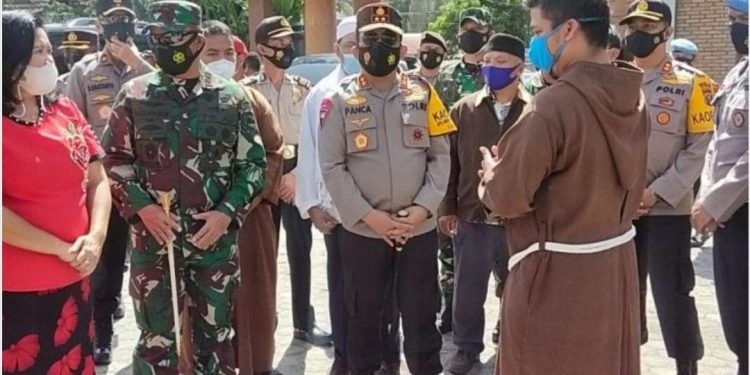 Pastikan Kondisi, Kapolda Sumut Bersama Pangdam I/Bukit Barisan Tinjau Suasana Ibadah Paskah di Sumut