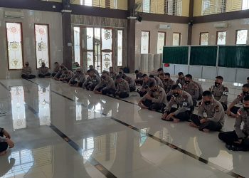 Peringati Nuzulul Quran, Brimob Polda Kepri Gelar Tausiyah Agama di Masjid Al Muntaha Mako Brimob Polda Kepri