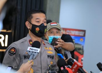 Polri Pastikan Tidak Ada Anggota Terluka Saat Zakiah Aini Serang Mabes Polri