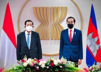 Tingkatkan Kerja Sama, Presiden Jokowi dan PM Hun Sen Gelar Pertemuan Bilateral