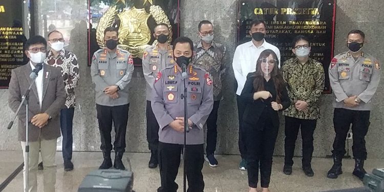 Audiensi Dengan Menkominfo, Kapolri Siap Kawal Pembangunan TIK