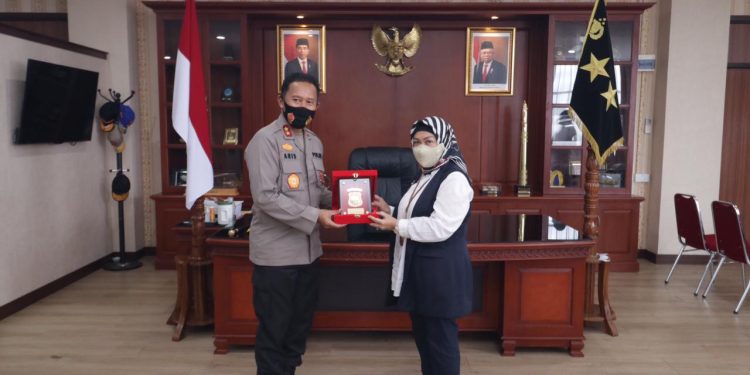 Audiensi Kapolda Kepri Bersama Tim Kedeputian Pelayanan Publik Kemenpan-RB