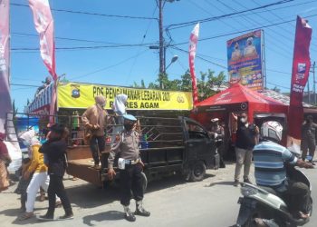 Di Simpang Gudang Agam, Polisi Lakukan Operasi Yustisi