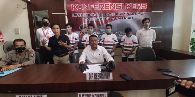 Ditreskrimum Polda Kepri Berhasil Ungkap Kasus Tindak Pidana Pencurian dengan Kekerasan