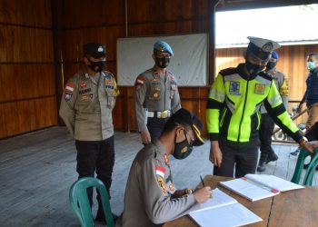 Pantau Penerapan Prokes Di Tempat Wisata, Kapolres Natuna Laksanakan Patroli Himbauan
