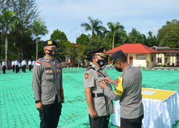 Polres Natuna Laksanakan Upacara Pelantikan dan Penyerahan Tugas dan Tanggungjawab Wakapolres Natuna yang Baru