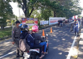 Polres Tanjung Perak Terus Lakukan Penyekatan, Cegah Masyarakat Mudik Lebaran