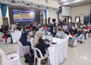 Respon Vaksinasi Polda Kepri Targetkan 1000 Orang