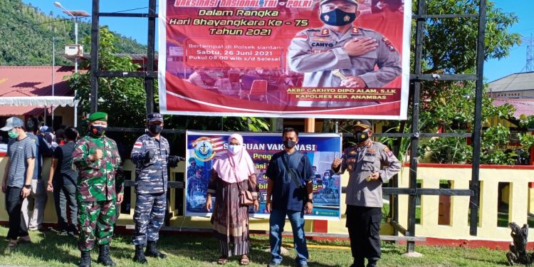 Hari Bhayangkara ke-75, Polres Kep Anambas Adakan Vaksinasi Masal