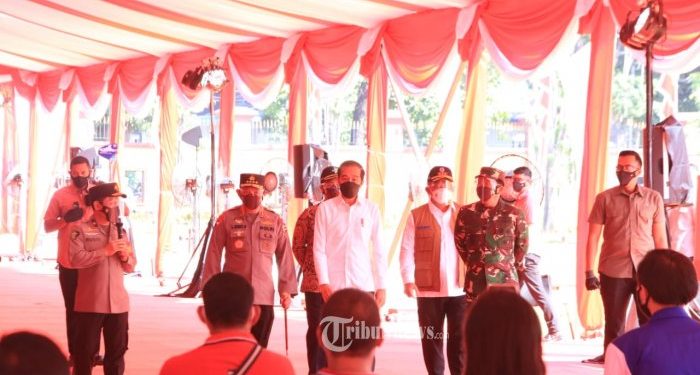 HUT Bhayangkara, Kapolri Akselerasi Penanganan Covid-19 Targetkan Vaksinasi 1 Juta Orang Per Hari