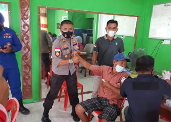 Kapolres Kep. Anambas Tinjau Giat “Nasi Kapau” di Balai Seni Desa Tarempa Barat