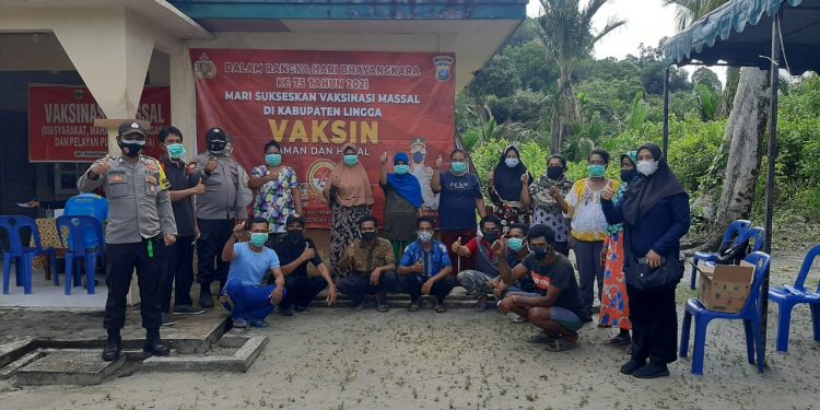 Polres Lingga Gelar Vaksinasi Serentak Dalam Rangka Hari Bhayangkara Ke-75 Tahun 2021