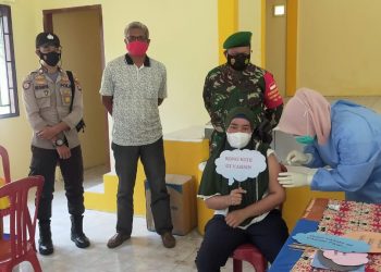 Polsek Pulau Laut Laksanakan Pengamanan Kegiatan Vaksinasi