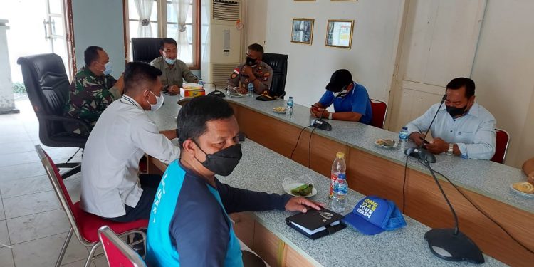 Rakor Terkait Vaksinasi Covid-19 di Kecamatan Siantan
