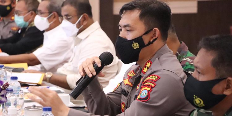 Rapat Koordinasi dalam rangka Evaluasi Lanjutan Tentang Penanganan Covid-19 dan Percepatan Vaksinasi di Wilayah Kab. Karimun