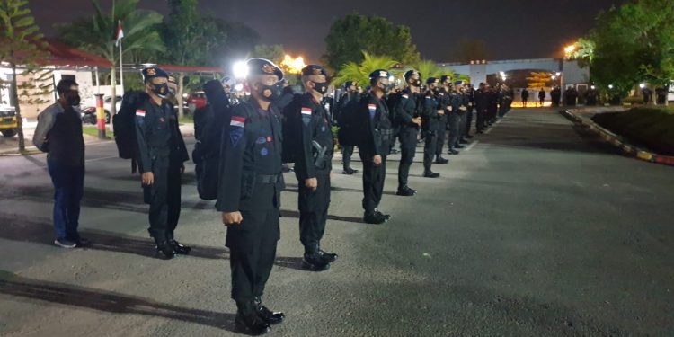Seluruh Personel Satbrimob Polda Kepri Mengikuti Kegiatan Apel Kesiapsiagaan Power On Hand Kapolda Kepri
