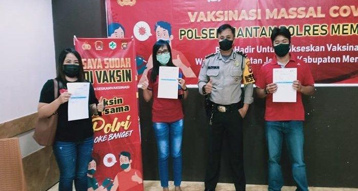 Vaksinasi Tahap I Berlanjut di Mapolsek Siantan, 60 Warga Datang dengan Sukarela