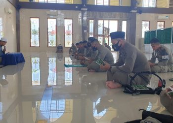 Wujudkan Insan Polri yang Beriman dan Bertaqwa, Satbrimob Polda Kepri Gelar Program Pembinaan Rohani dan Mental
