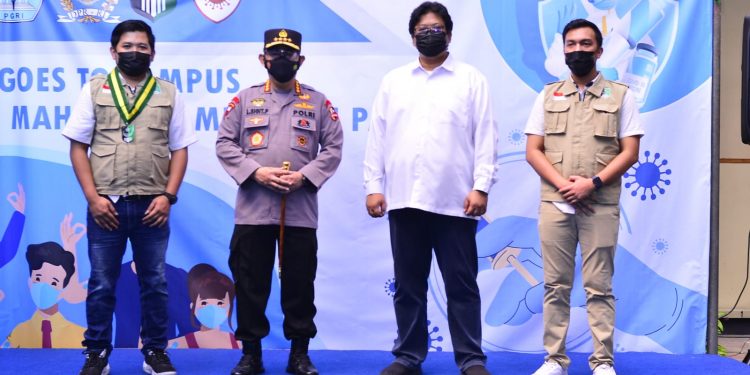 Kolaborasi Vaksinasi Bareng HMI dan SEMMI, Kapolri Optimis Herd Immunity Terbentuk di Agustus-September