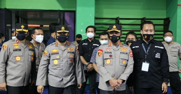 Mahasiswa Bersinergi dengan Polri Gelar Vaksinasi Massal Covid-19