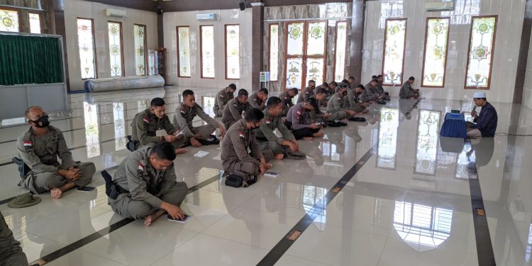 Pembinaan Rohani dan Mental Wujudkan Personel Satbrimob Polda Kepri Insan yang Beriman dan Bertaqwa