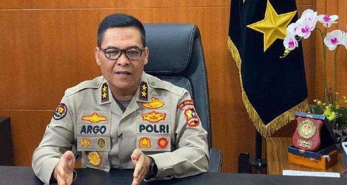 Polri Pantau Penjual Obat Online yang Mempermainkan Harga Obat Antibiotik Covid-19