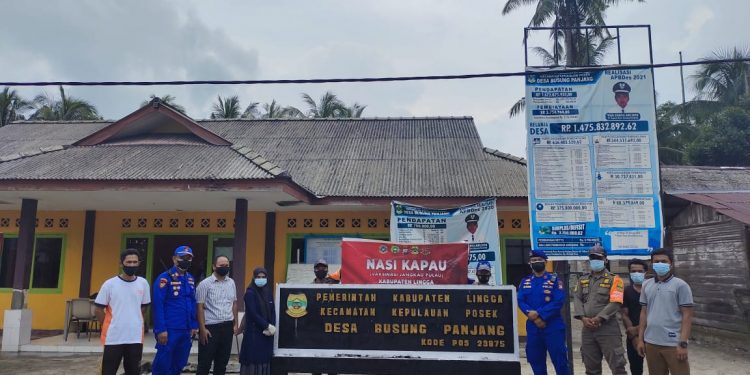 Satpolairud Polres Lingga lakukan Pengawalan dan Pengamanan Program NASI KAPAU di Pulau Nuja