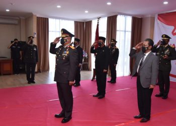 Upacara Hari Bhayangkara Ke-75 Tahun 2021 di Polda Kepri