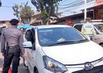 PPKM, Polri Pantau Penyekatan Lalu Lintas di Jakarta