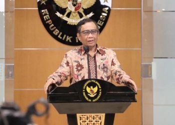 Mahfud MD Mengapresiasi Kinerja dan Inovasi Polri dalam Setahun