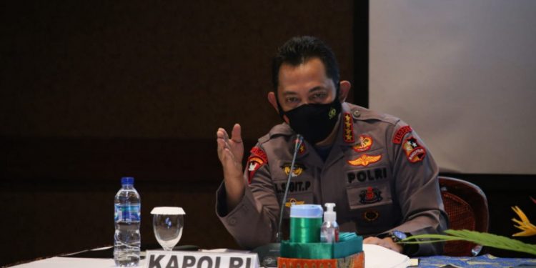 Kapolri: Lakukan langkah extraordinary cegah Covid-19 menjelang PON Papua