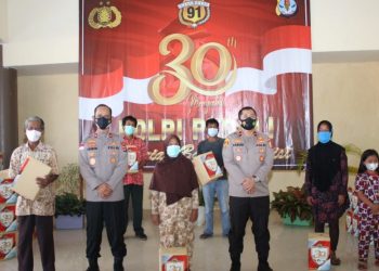 Alumni Akpol 91 Gelar Vaksinasi dan Penyaluran Baksos Presisi