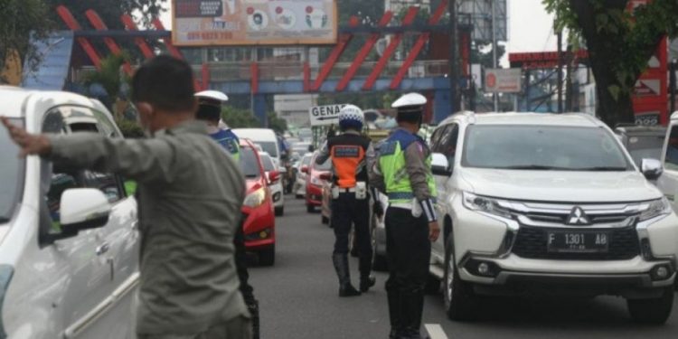 Hari Pertama Tilang Ganjil Genap PPKM Level 3, 28 Kendaraan Terkena Razia
