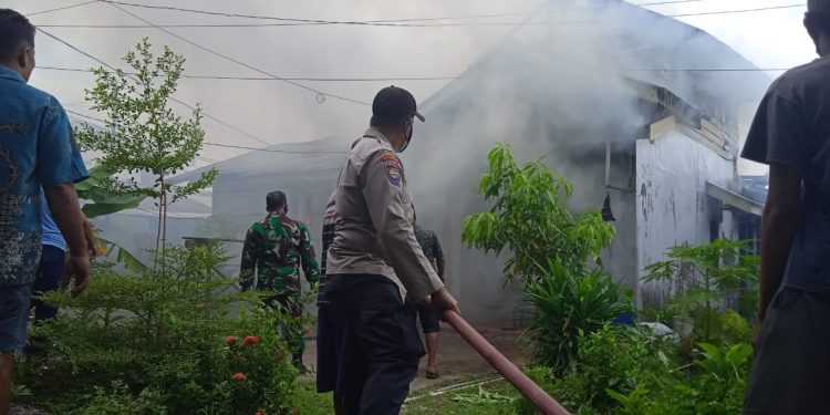 Kerja Keras Jajaran Reskrim dan Bhabinkamtibmas Polsek Bukit Bestari Berhasil Ungkap Pelaku Insiden Kebakaran Rumah di Kenaga