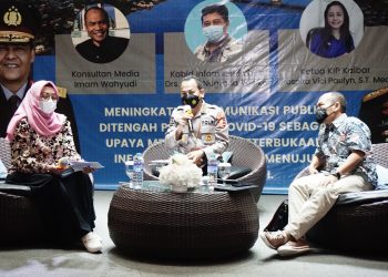 Divhumas Polri Gelar Diskusi Publik di Polda Kalbar dengan Tema ‘Komunikasi Publik di Tengah Pandemi’