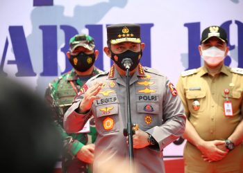 Cegah Lonjakan COVID-19 saat Libur Nataru, Kapolri: Tak Boleh Abai dan Prokes Tetap Kuat