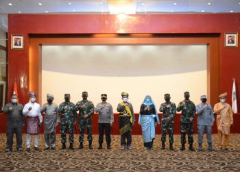 Kapolda Kepri Hadiri Upacra Peringatan Hari Sumpah Pemuda ke-93 Tingkat Provinsi Kepri