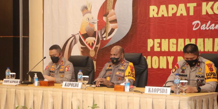Kapolda Papua Pimpin Rapat Koordinasi Atas Rangka Pengamanan Closing Ceremony PON XX Papua