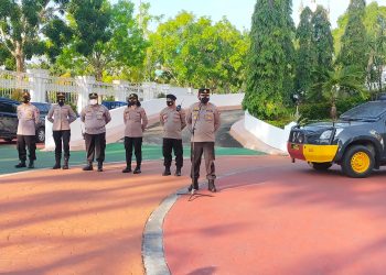 Kapolres Barelang Pimpin Apel Kesiapan Pengamanan Unras Konsulat Cabang Federasi Serikat Pekerja Metal Indonesia (KC FSPMI) Kota Batam