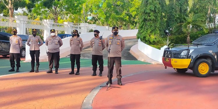 Kapolres Barelang Pimpin Apel Kesiapan Pengamanan Unras Konsulat Cabang Federasi Serikat Pekerja Metal Indonesia (KC FSPMI) Kota Batam