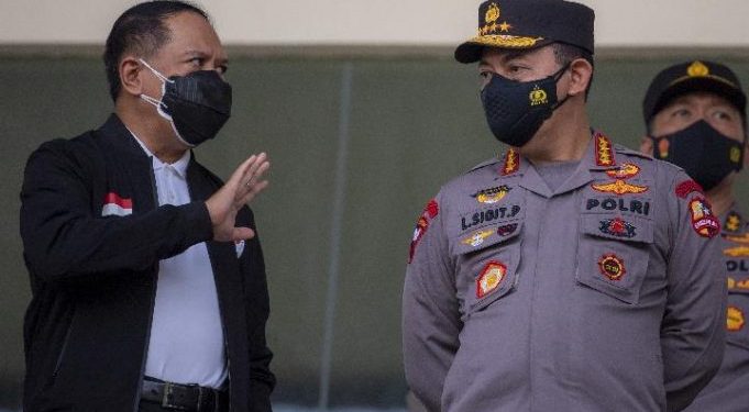 Kapolri Listyo Sigit Minta Polisi dan TNI Waspadai KKB Jelang Akhir Tahun