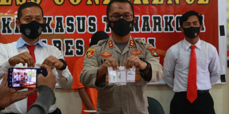 Nekat Membawa Sabu, Pria ini di Ringkus Sat Resnarkoba Polres Natuna