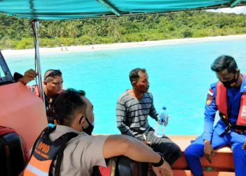 Pencarian dan Pertolongan 2 Unit Pompong Nelayan Warga Dusun Desa Pesisir Timur yang Tenggelam di Perairan Penjalin